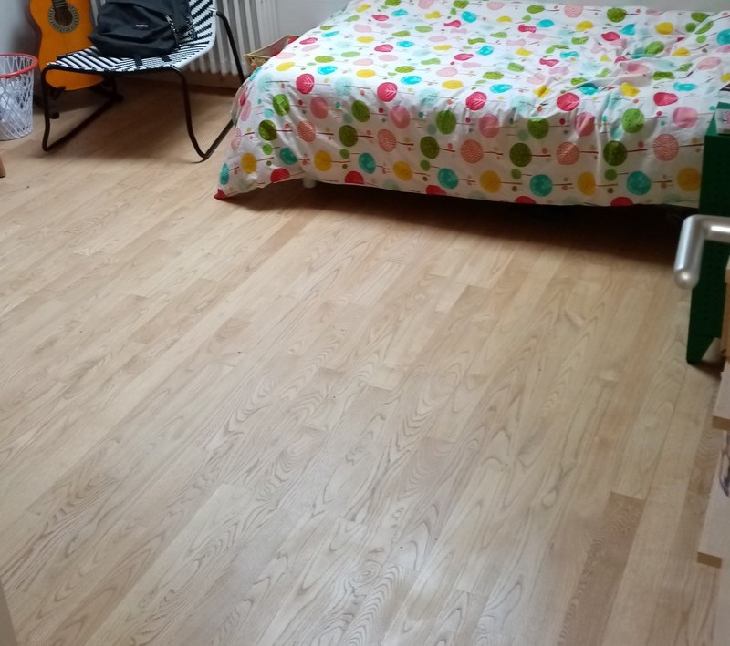Chestnut solid flooring