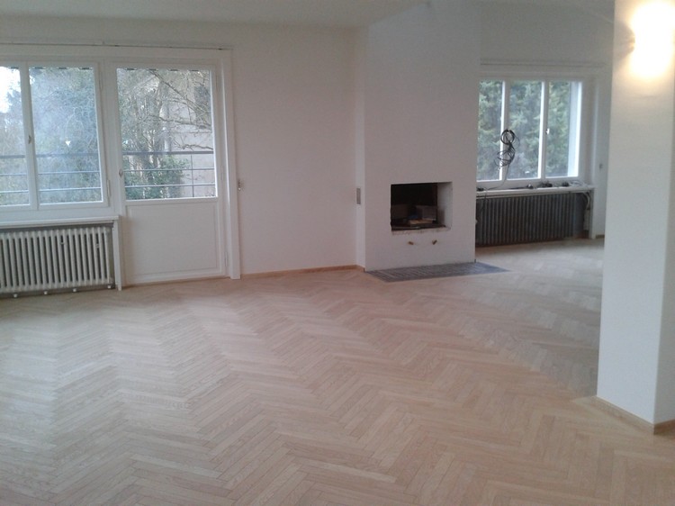 Solid herringbone oak flooring first grade